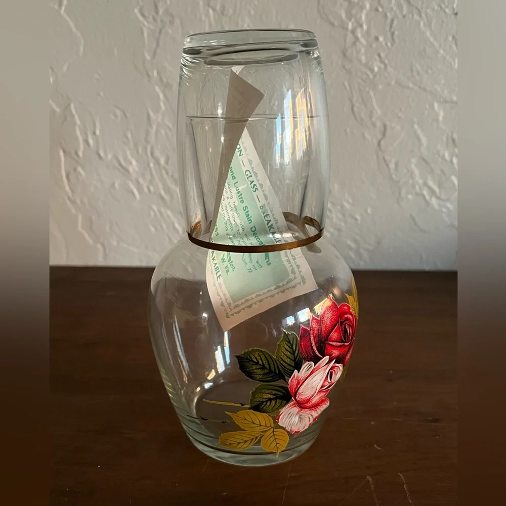 🌹West Virginia Paladium 22K Gold Floral Glass Carafe with Red and White Roses🌹 - Picture 7 of 12